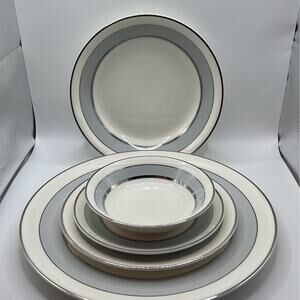 Pope Gossler Silver Dawn Plateware Set